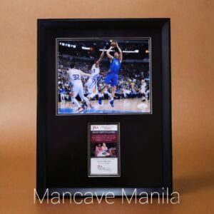 Dirk Nowitzki In Person Signed PHOTO 8x10 framed JSA Authenticated